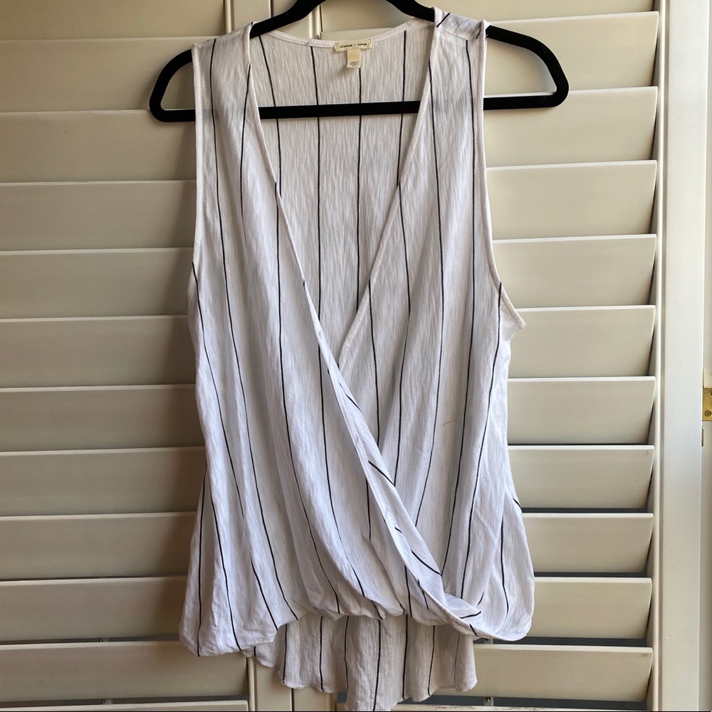 UO Criss Cross Top